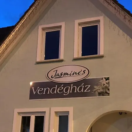 Jasmine's Vendeghaz Gyor
